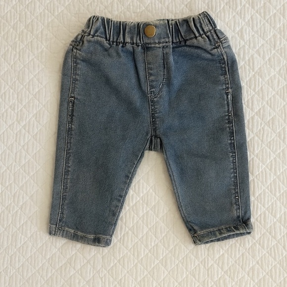 Zara baby 6-9 month jeans - Picture 1 of 7
